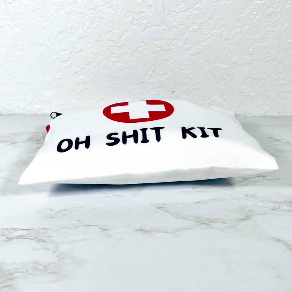 First Aid Pouch With Heart Zipper Pull - Picture 8 of 10